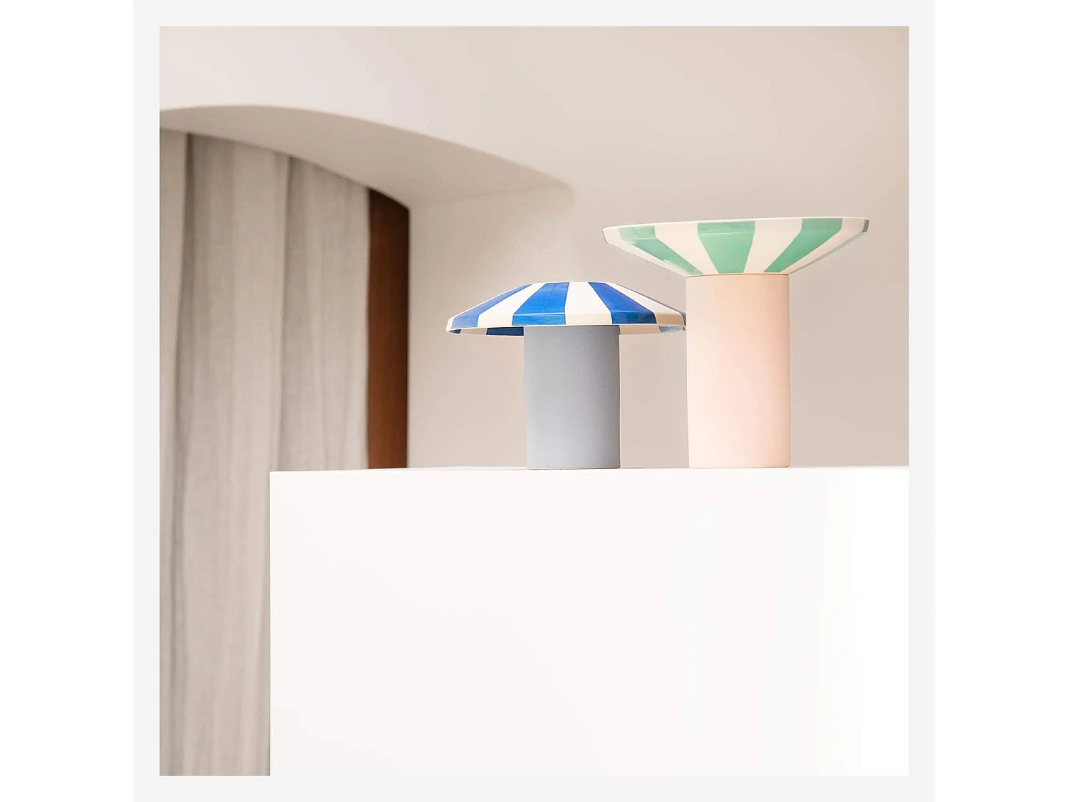 Habitat - Vase en grès - 21 x 16 cm - Rayures vertes - Design by Chloé Le Cam - Ulo