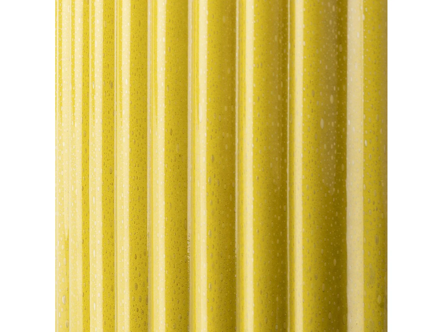 Habitat - Vase en verre soufflé - 21 x 35 cm - Vert olive - Abba