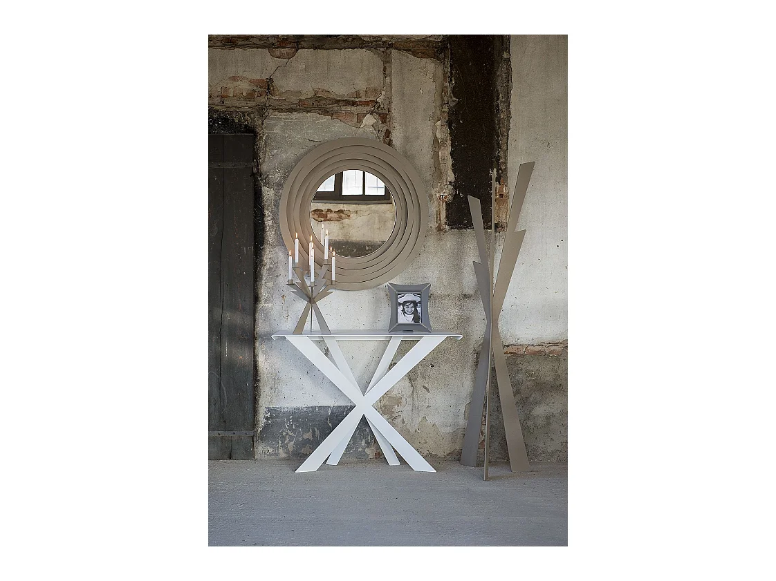 Console Exsodus Zeus 110x35x85 cm en fer peint blanc géométrique perforé moderne Meuble d'entrée ou de salon Fabriqué en Italie