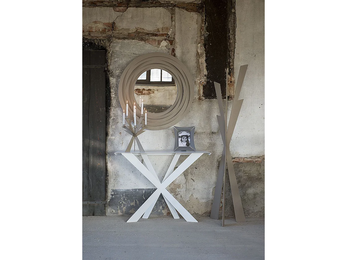 Console Exsodus Zeus 110x35x85 cm en fer peint blanc géométrique perforé moderne Meuble d'entrée ou de salon Fabriqué en Italie