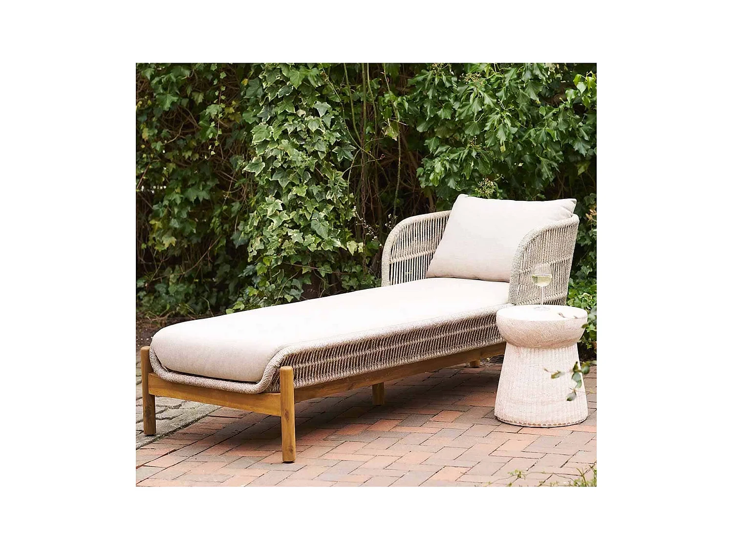 LORIENA - Bain de Soleil en Acacia et Corde Beige avec Coussins