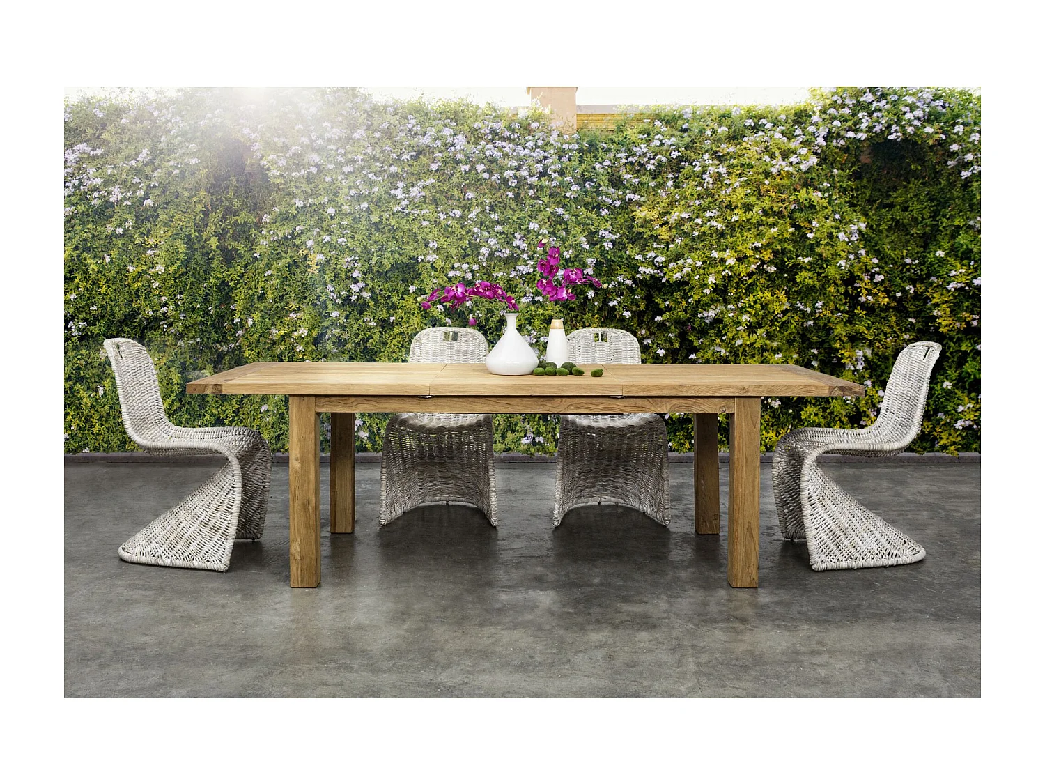Table de jardin extensible en teck recyclé L180/250 - SAINT MALO