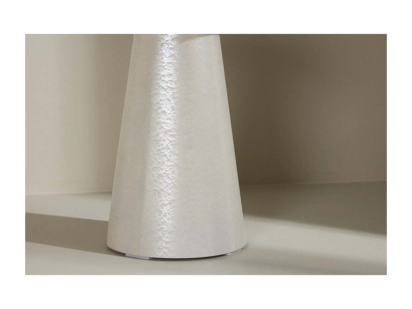 Table d'Appoint Design "Lanzo" 45cm Blanc