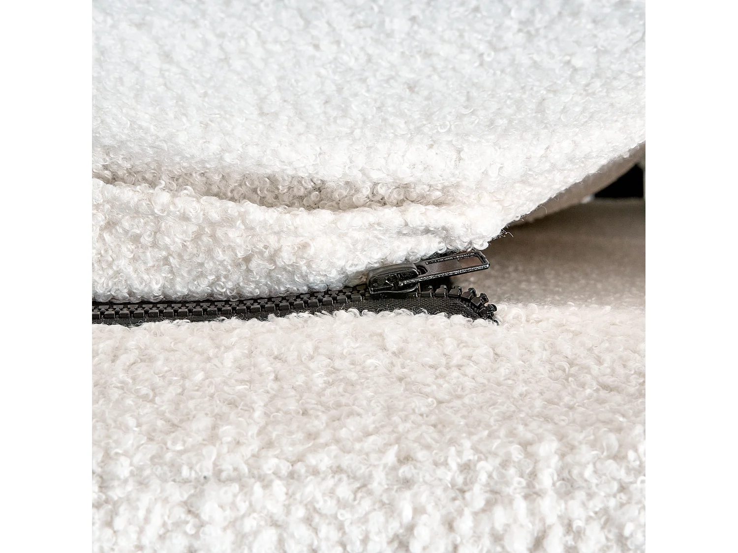 Letto Bouclé MELLE 140 x 200 cm Bianco sporco