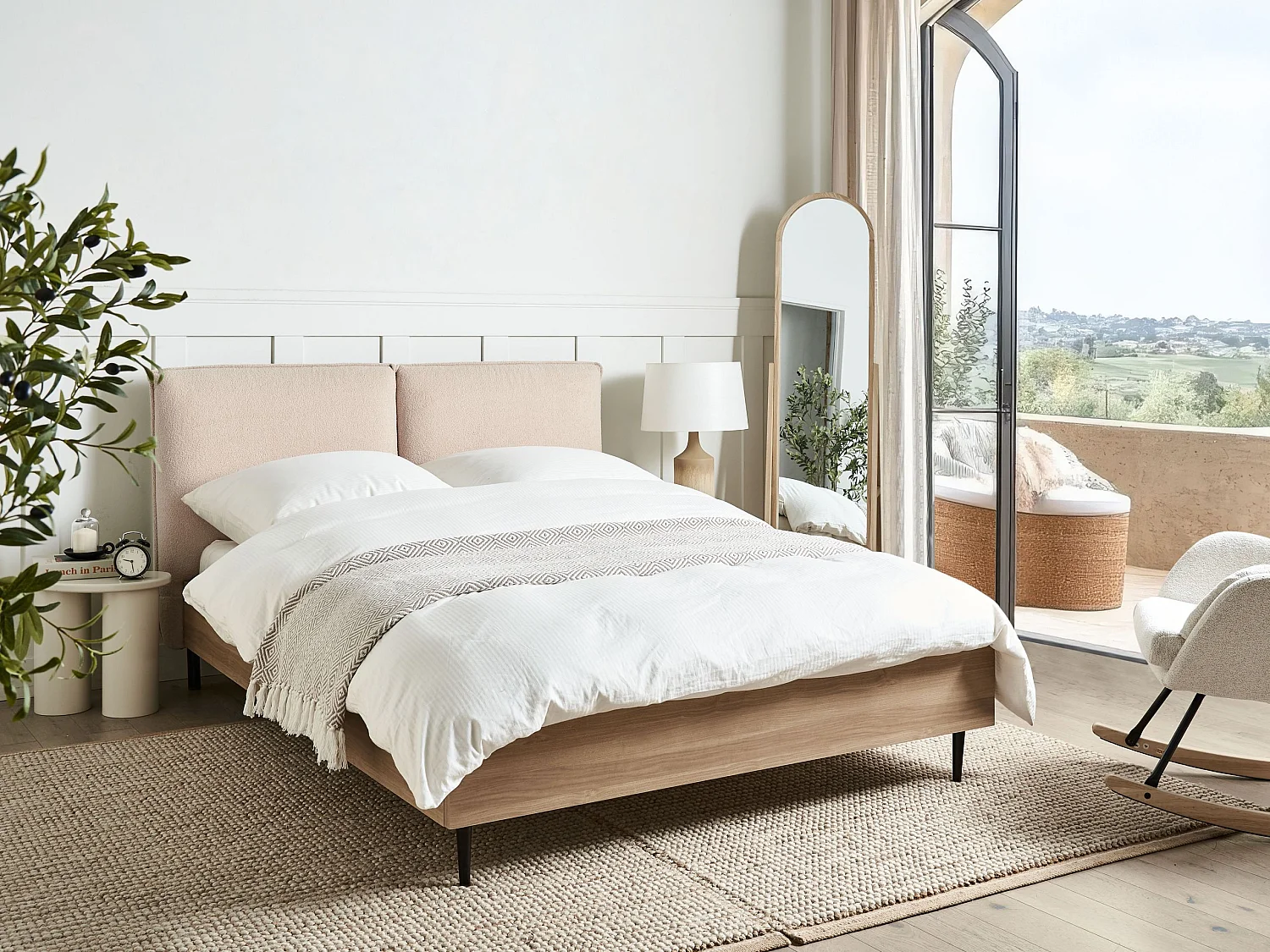Bett mit Lattenrost Bouclé LIMANTON 140 x 200 cm Beige