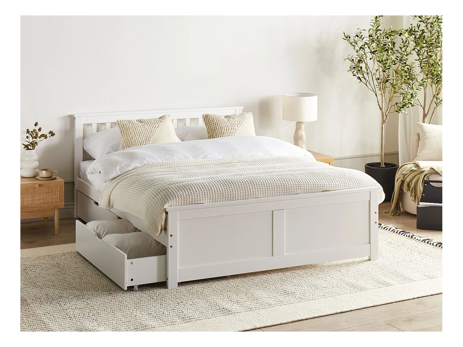 Lit avec tiroirs de rangement Bois de pin OLENDON 140 x 200 cm Blanc