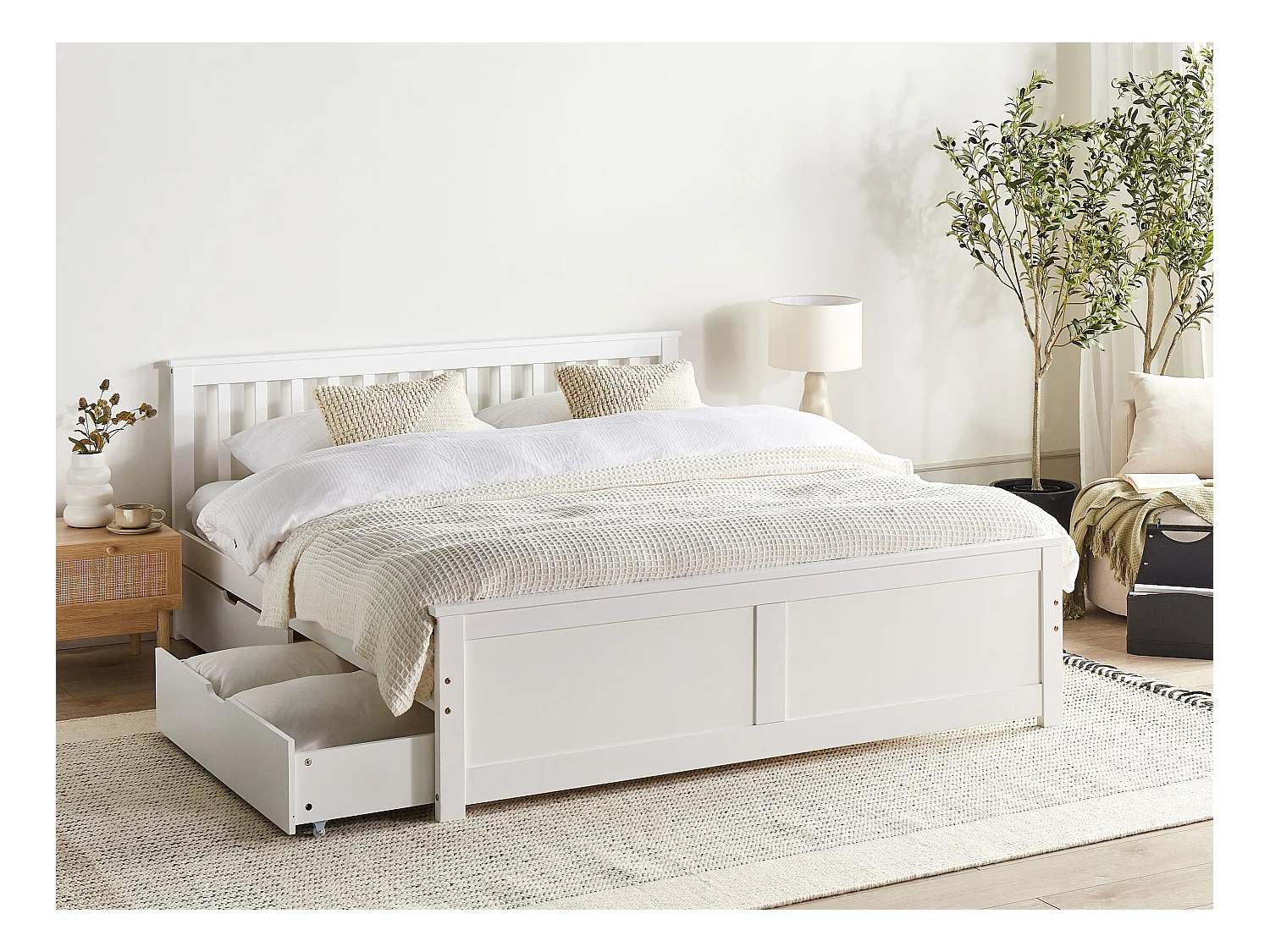 Lit avec tiroirs de rangement Bois de pin OLENDON 160 x 200 cm Blanc