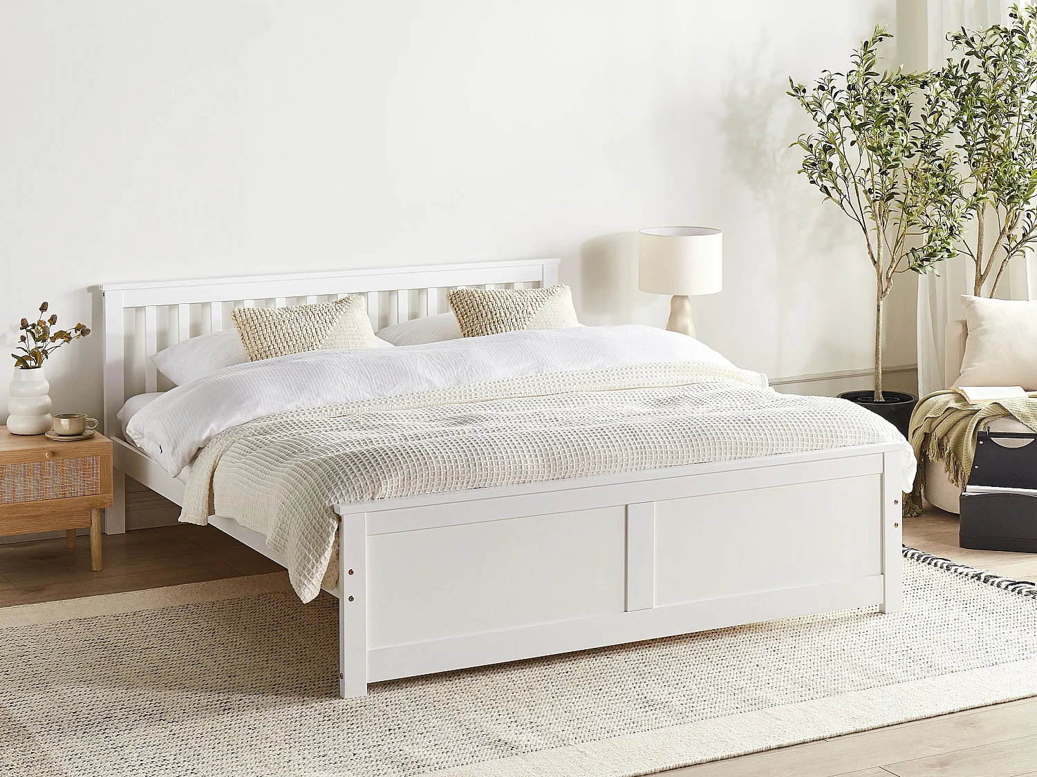 Cama Madera de pino OLENDON 160 x 200 cm Blanco