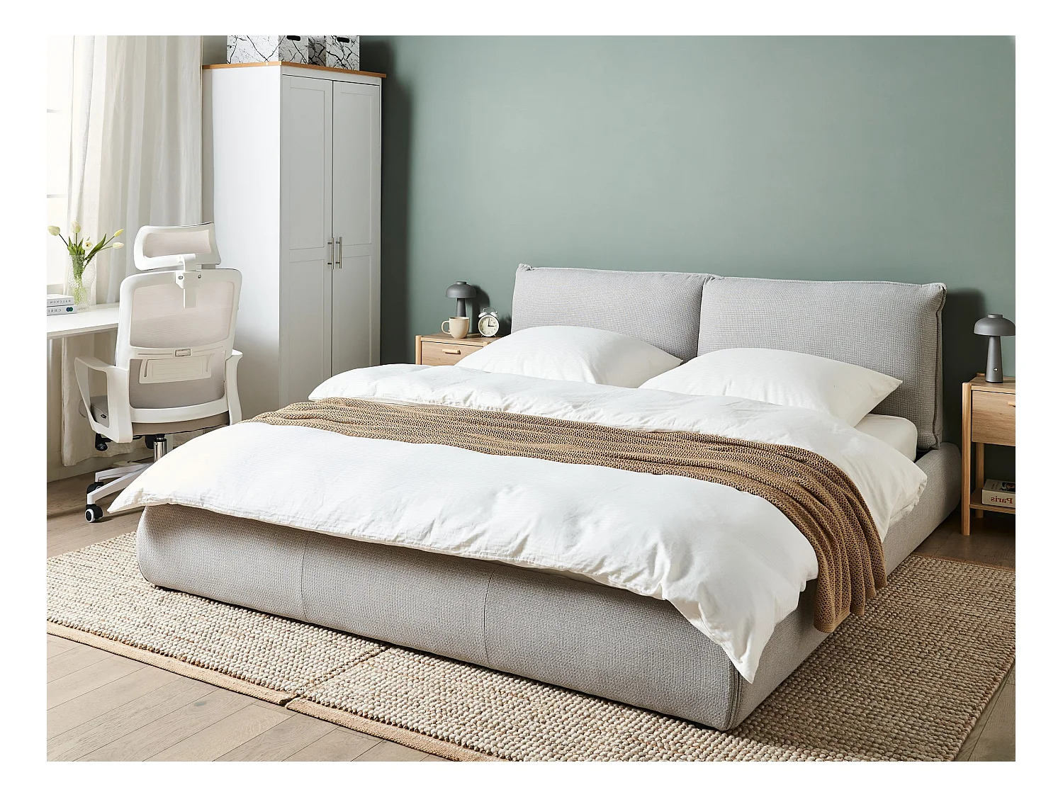 Bett mit Lattenrost Stoff VINAY 180 x 200 cm Hellgrau