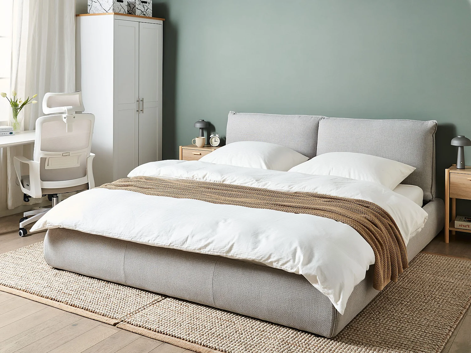 Bett mit Lattenrost Stoff VINAY 180 x 200 cm Hellgrau