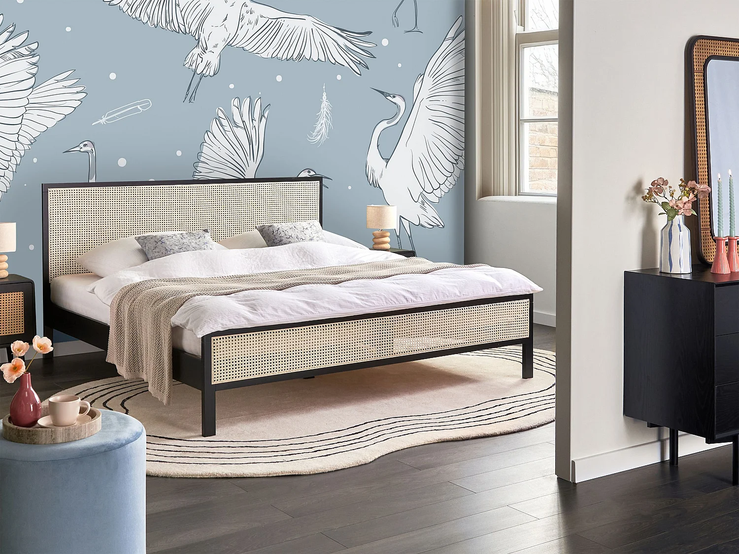 Lit avec sommier Bois de pin SALERNAS 180 x 200 cm Noir