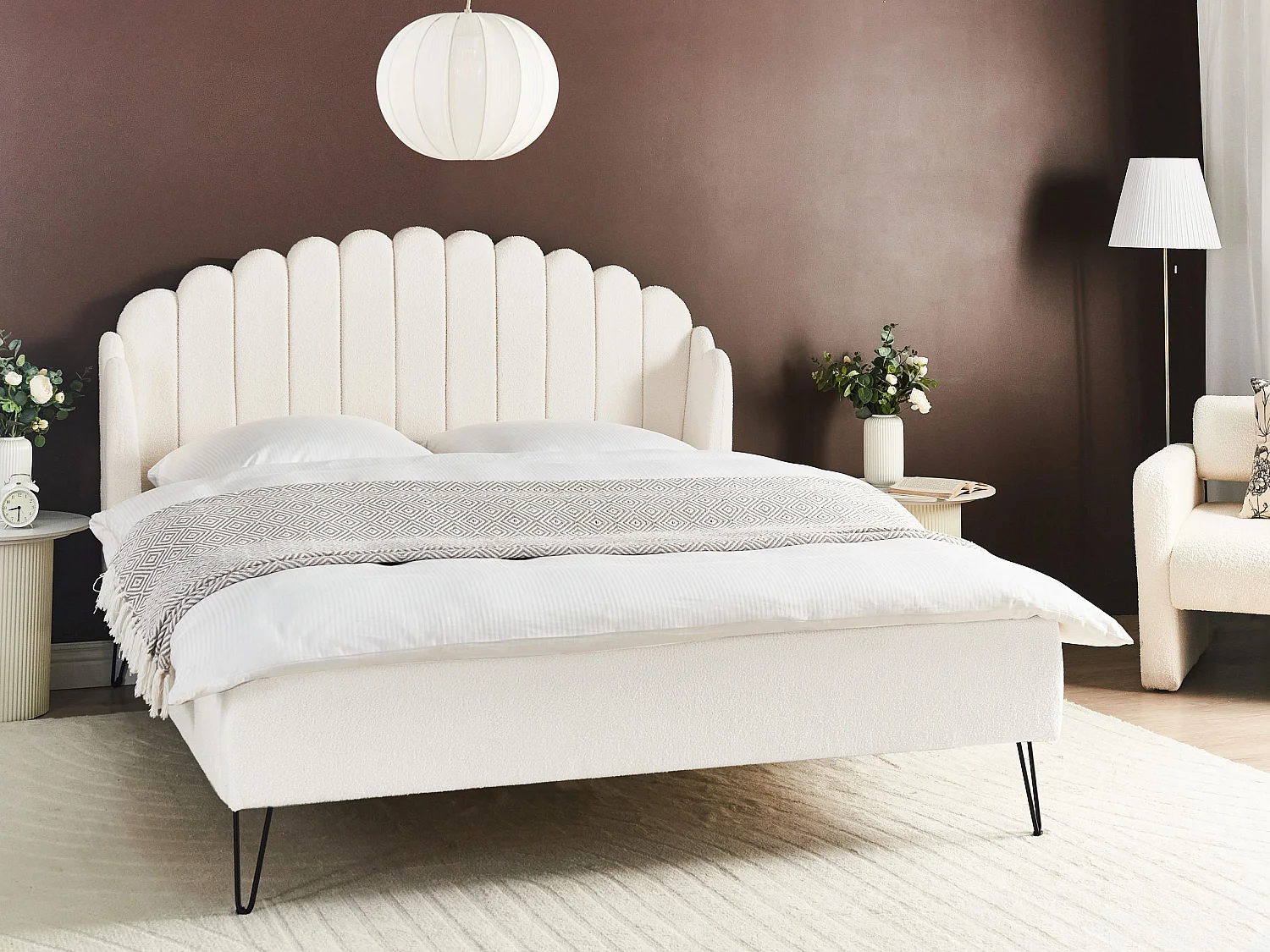 Lit avec sommier Bouclé AMBILLOU 160 x 200 cm Blanc cassé