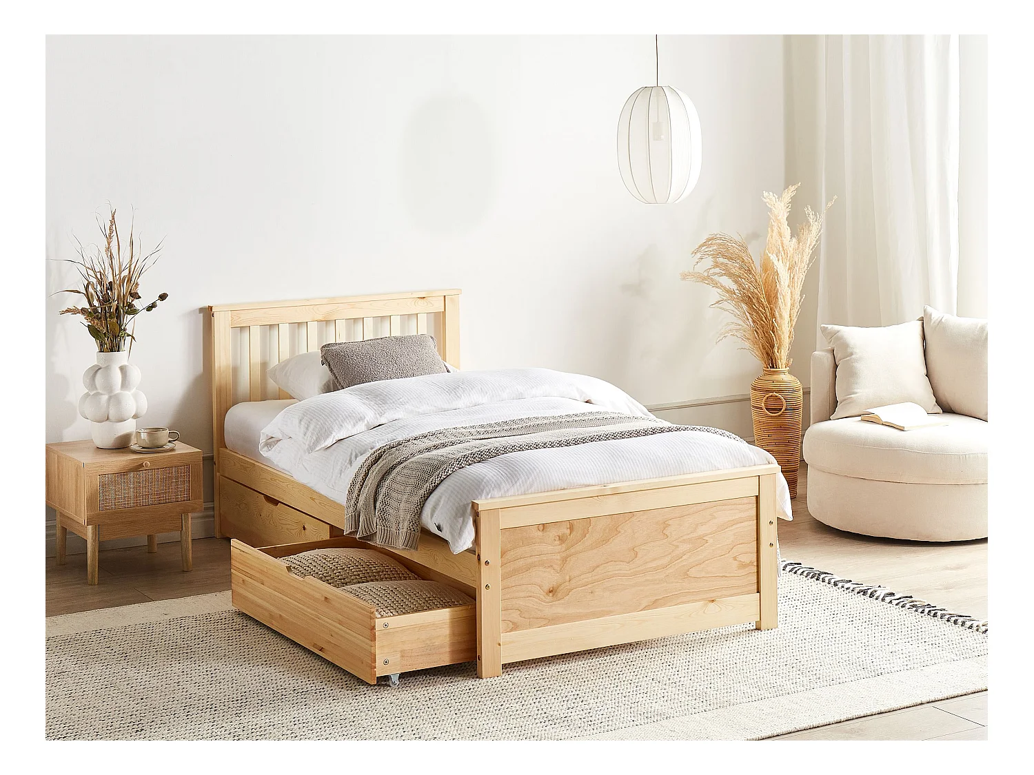 Lit avec tiroirs de rangement Bois de pin OLENDON 90 x 200 cm Marron clair