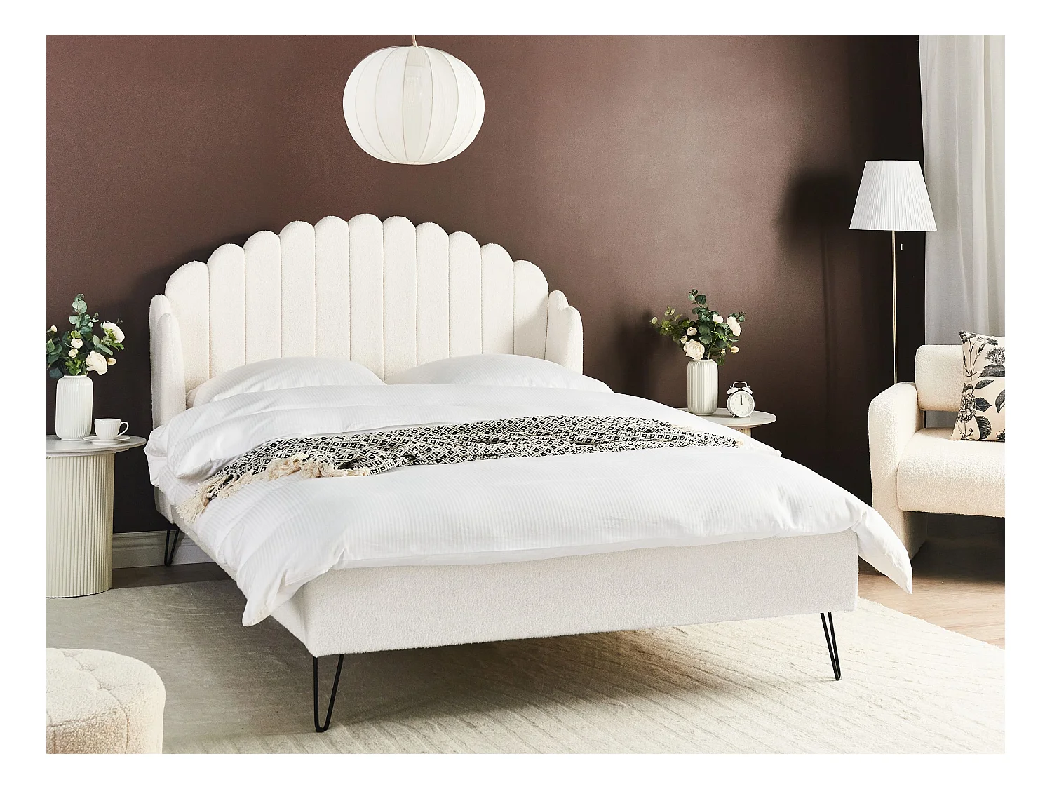 Lit avec sommier Bouclé AMBILLOU 140 x 200 cm Blanc cassé