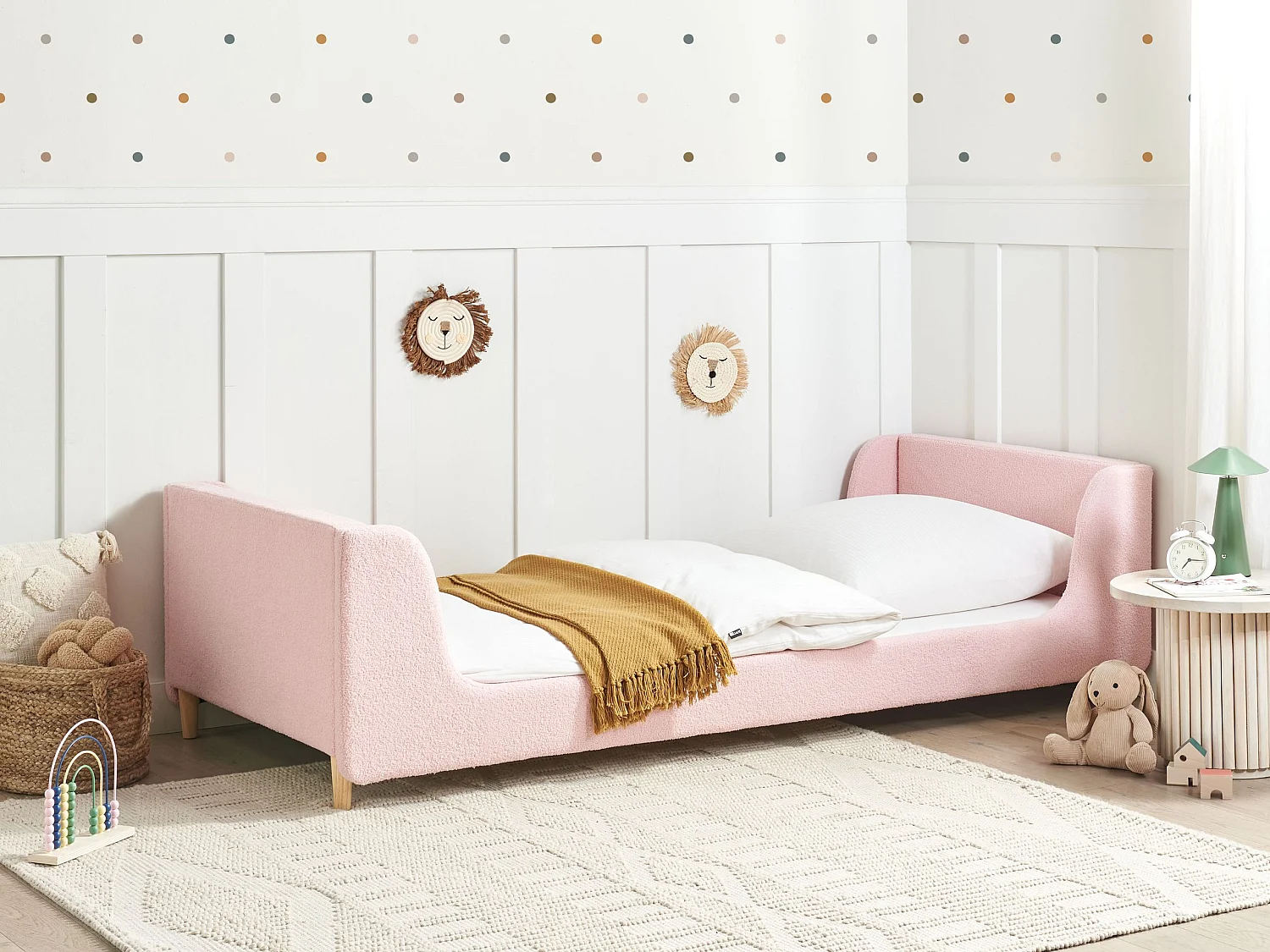 Lit simple en bouclé rose 90 x 200 cm LAYE