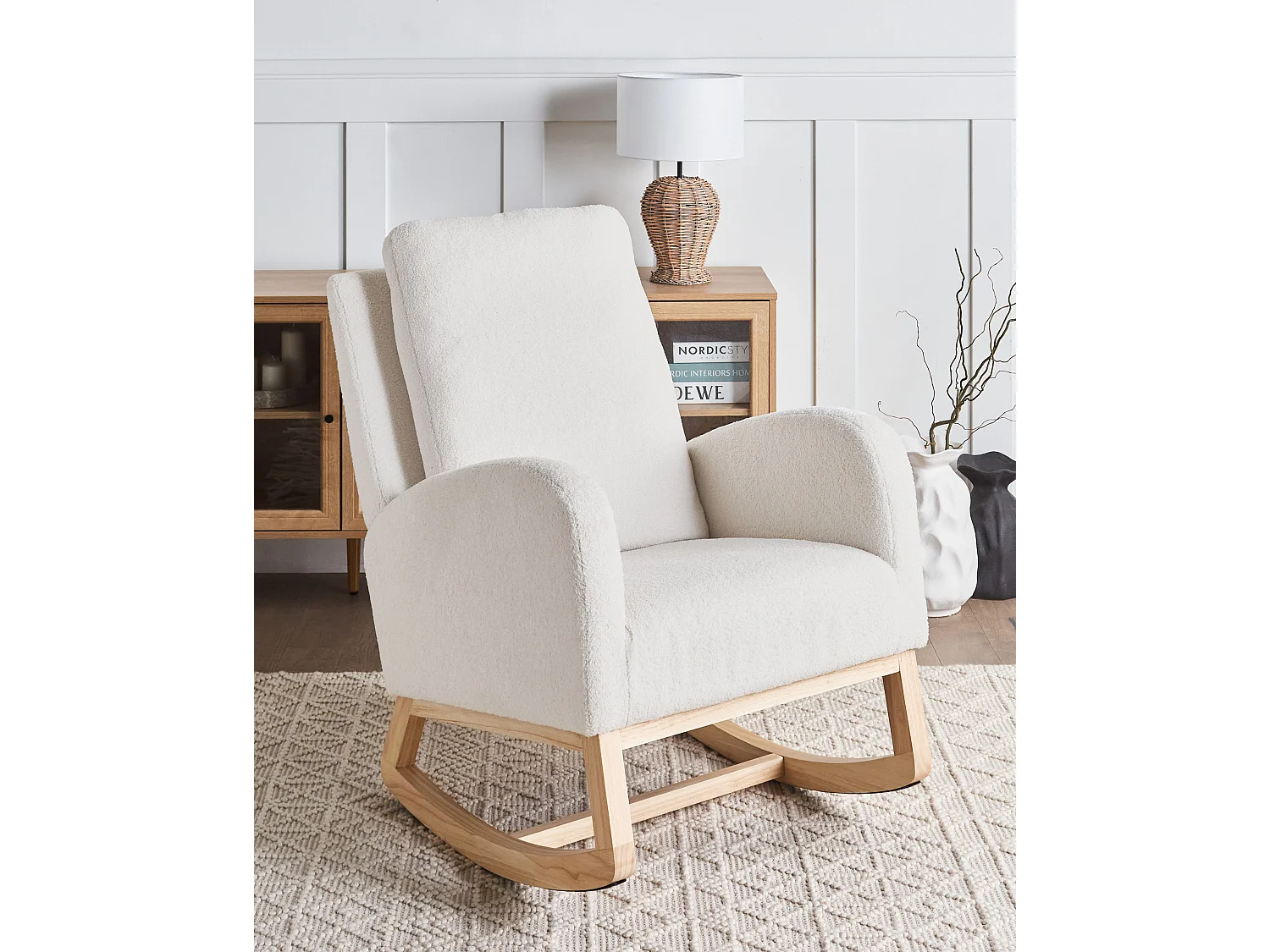 Poltrona de Baloiço ALSTA Bouclé Branco creme