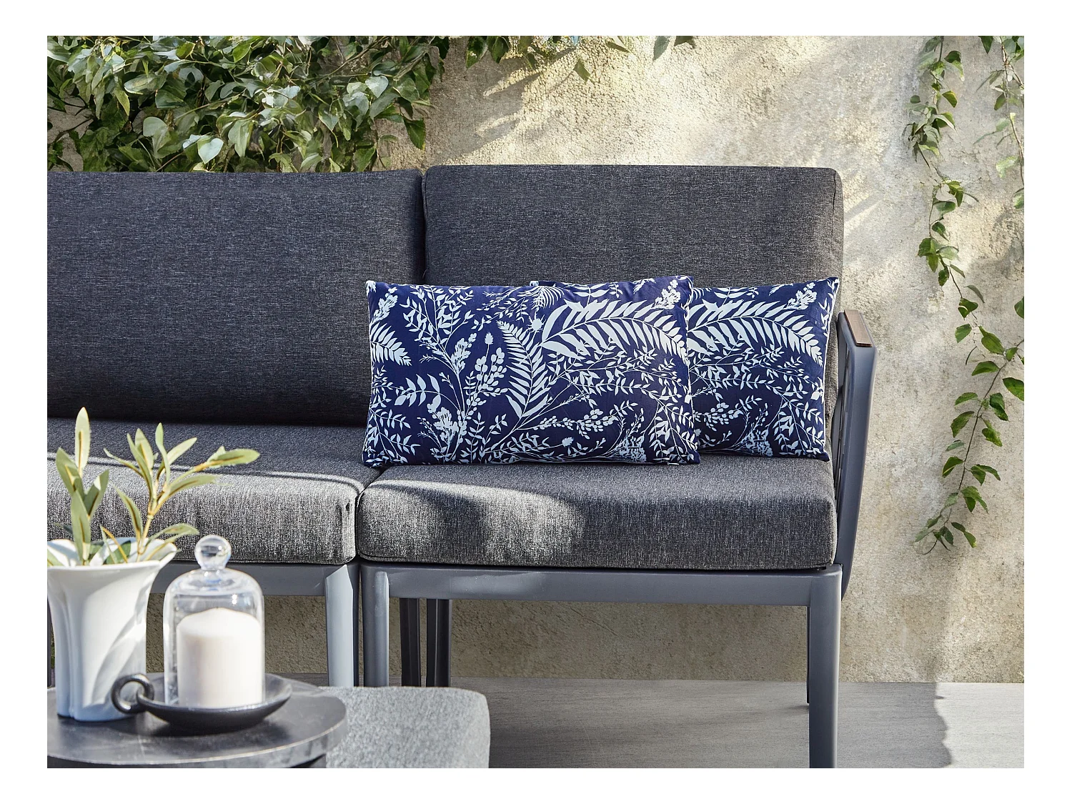 Set di 2 cuscini da esterno GLIMMER Trama di piante 30 x 50 cm Blu