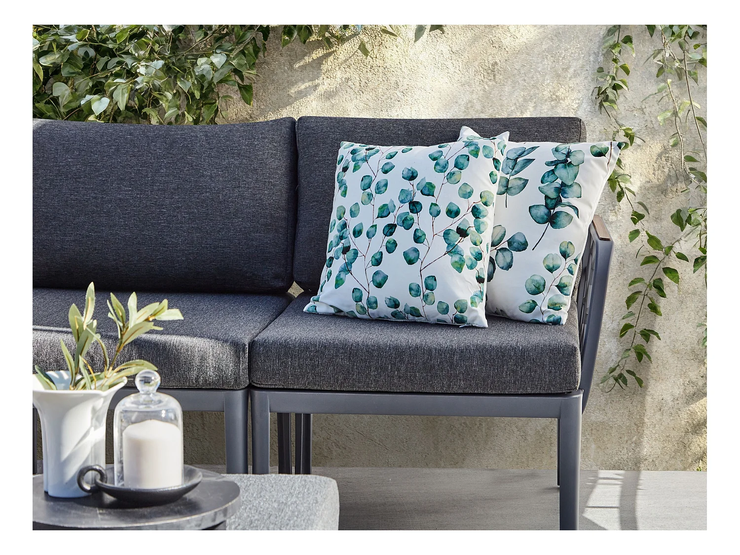 Lot de 2 coussins d'extérieur BOSQUE Motif de plante 45 x 45 cm Vert