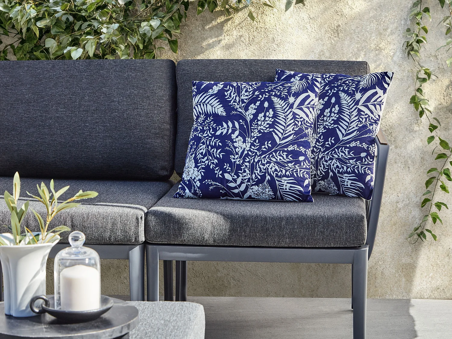 Gartenkissen 2er Set GLIMMER Pflanzenmuster 45 x 45 cm Blau