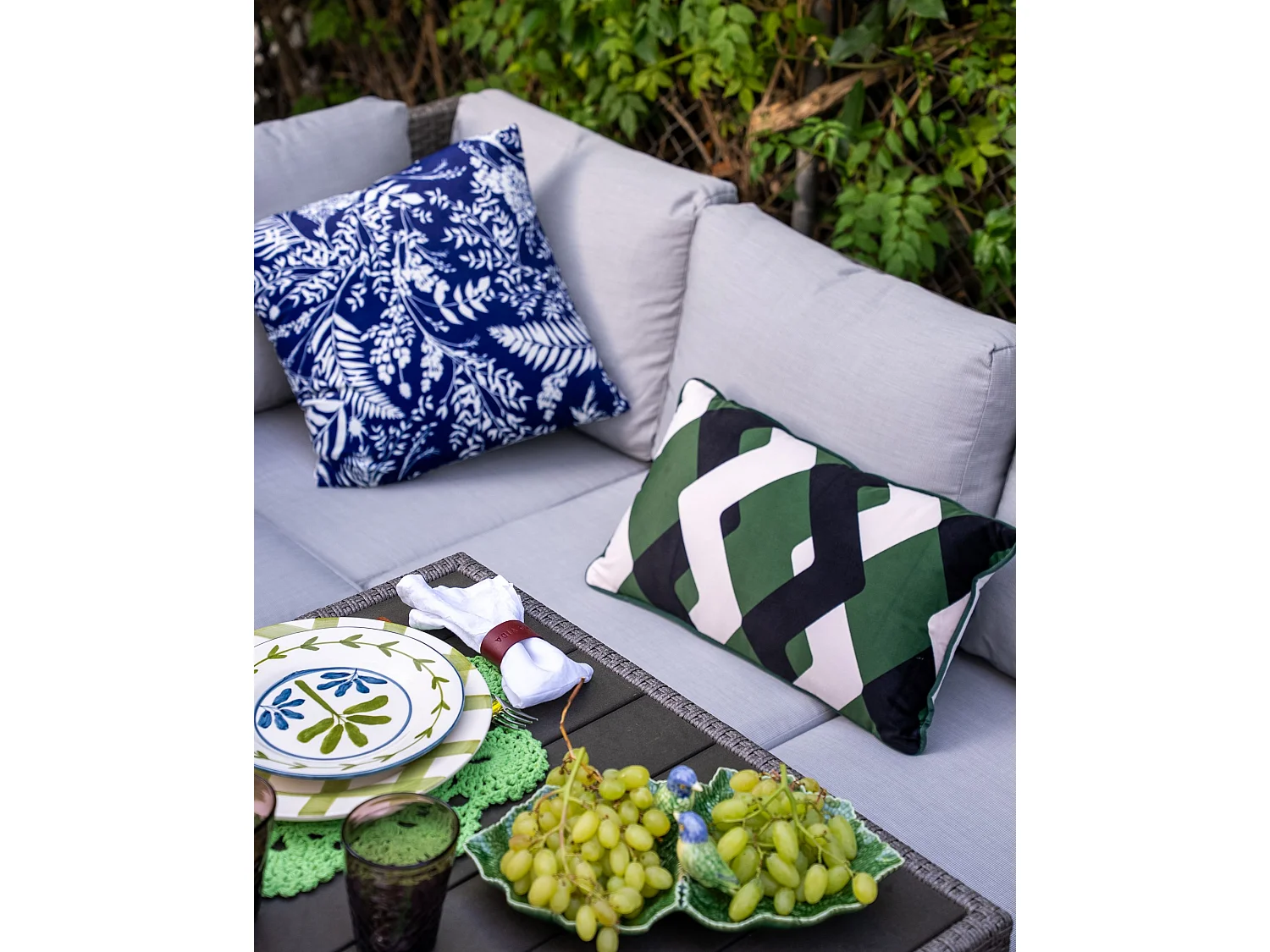 Gartenkissen 2er Set GLIMMER Pflanzenmuster 45 x 45 cm Blau