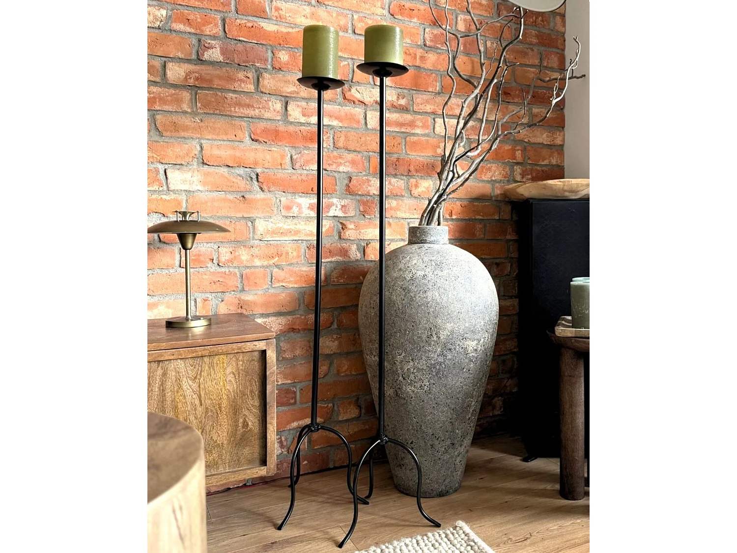 Kerzenständer ALMADA Metall 118 cm Schwarz