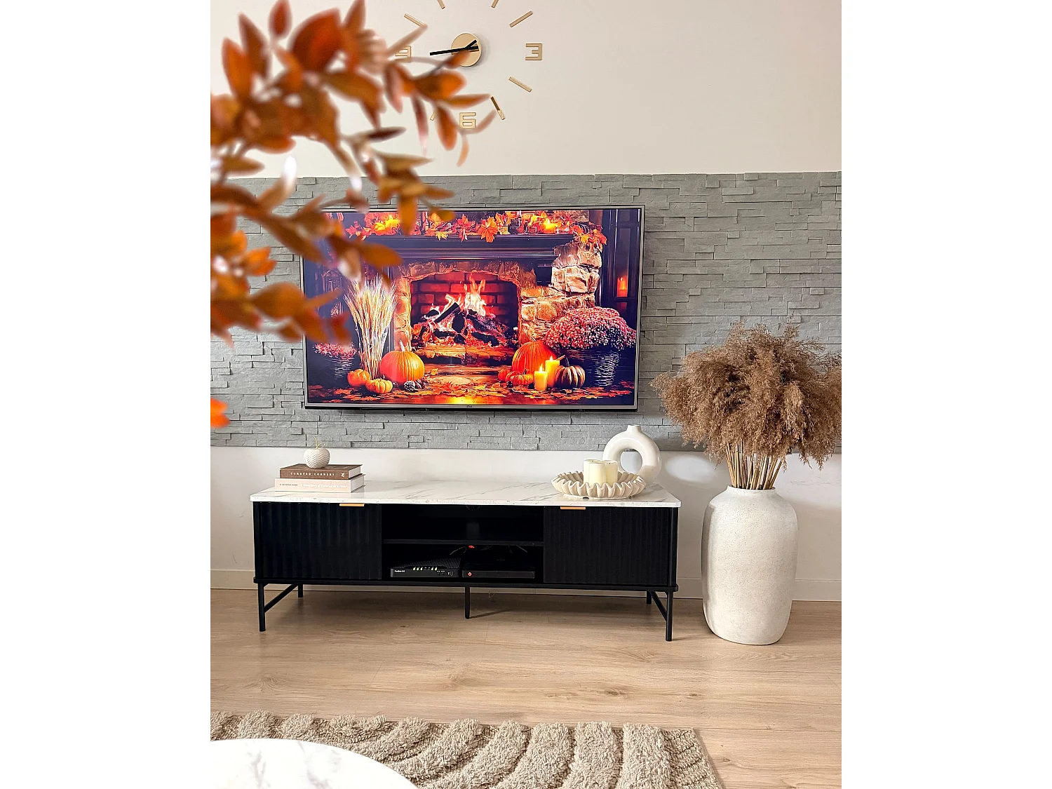 TV Stand GLASTONBURY Marble/ Black