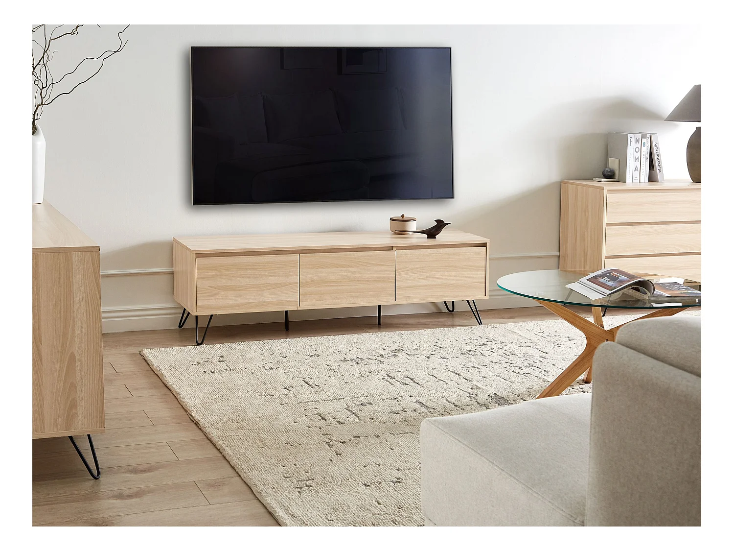 TV-Möbel mit 3 Regalböden aus Spanplatte, 150 cm, minimalistischer Stil, hellbraun Cardigan