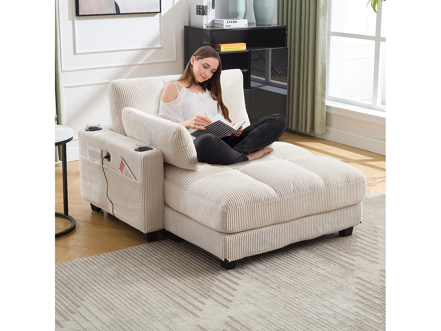 Méridienne fixe en velours beige avec accoudoirs interchangeables, porte-boissons et chargeur intégré - 140x112x81cm