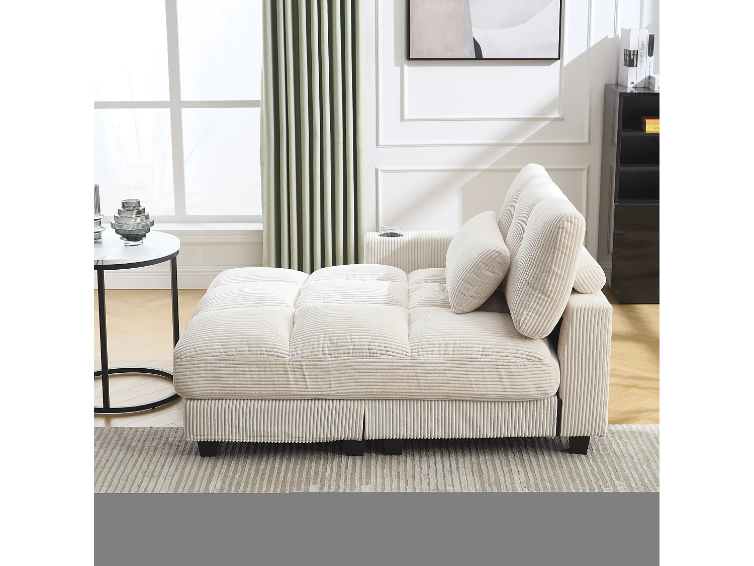 Méridienne fixe en velours beige avec accoudoirs interchangeables, porte-boissons et chargeur intégré - 140x112x81cm