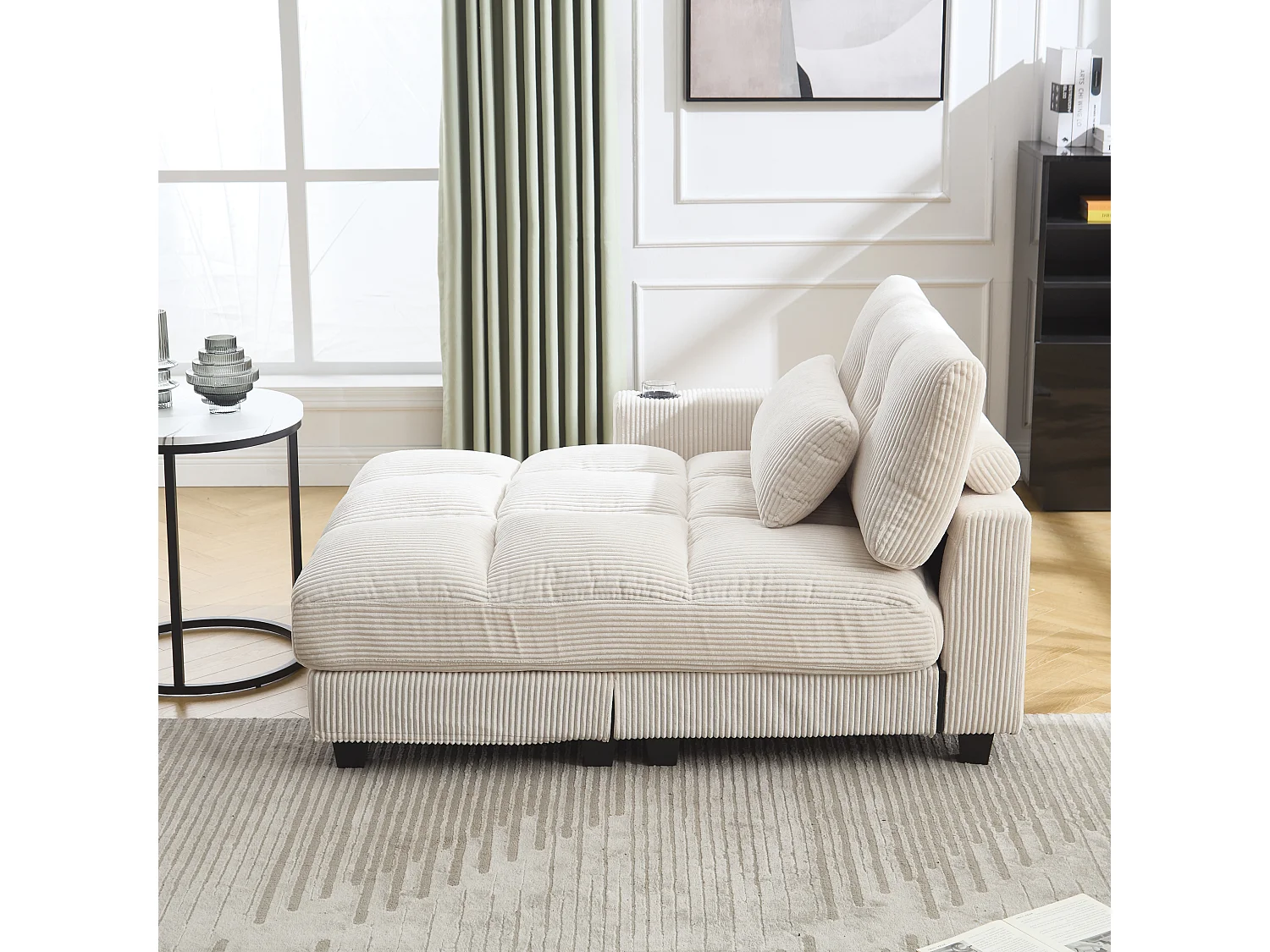 Méridienne fixe en velours beige avec accoudoirs interchangeables, porte-boissons et chargeur intégré - 140x112x81cm