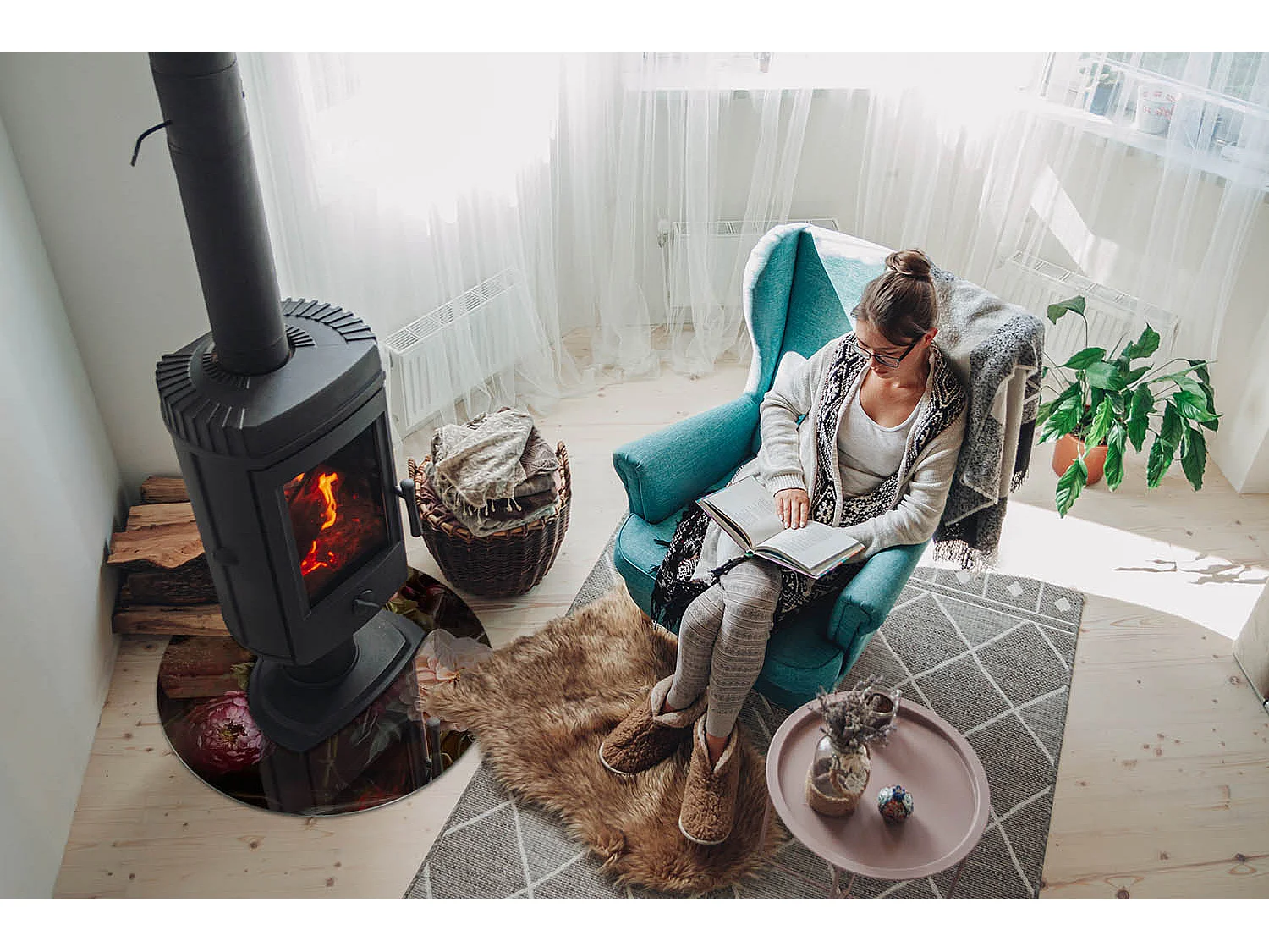 Glasplatte zum Schutz vor Funkenflug, Kaminauflage - Rad - 60x60 - Blumenstrauß im Detail