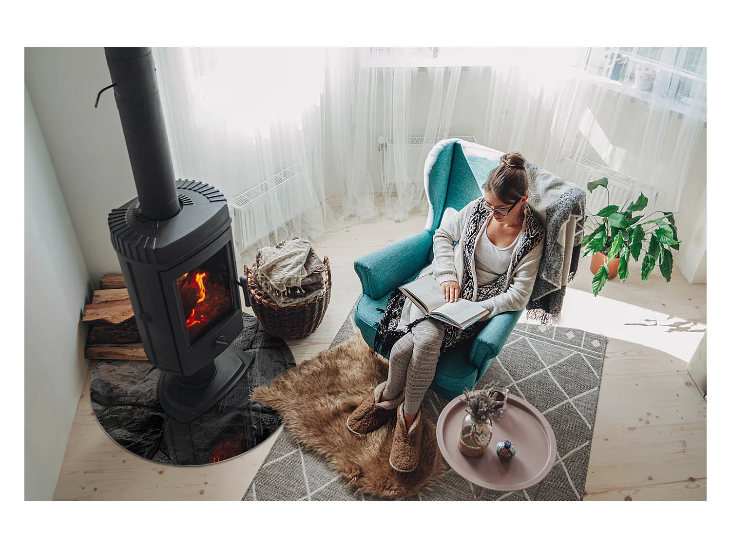 Plaque de sol en verre pour poêle - Roue - 70X70 - Motif en pierre naturelle