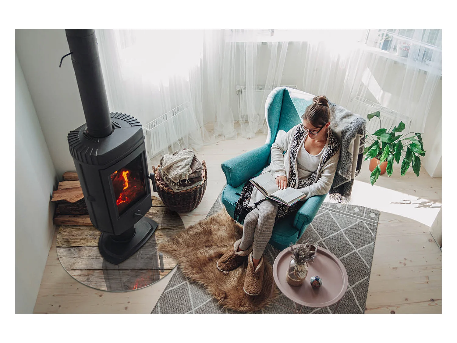 Placa de cristal para la chimenea del salón- Rueda - 70X70 - Textura de tablas de madera