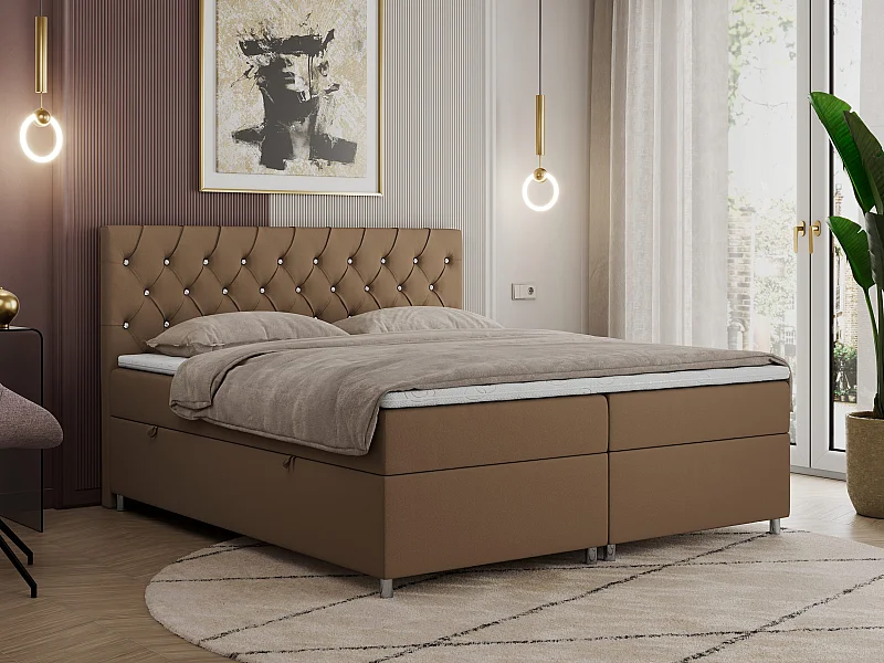 Boxspringbett ROMA mit gestepptem Kopfteil, Multipocket-Matratze, dekorative Füße - 200x200 cm - H4 - Braun Kunstleder
