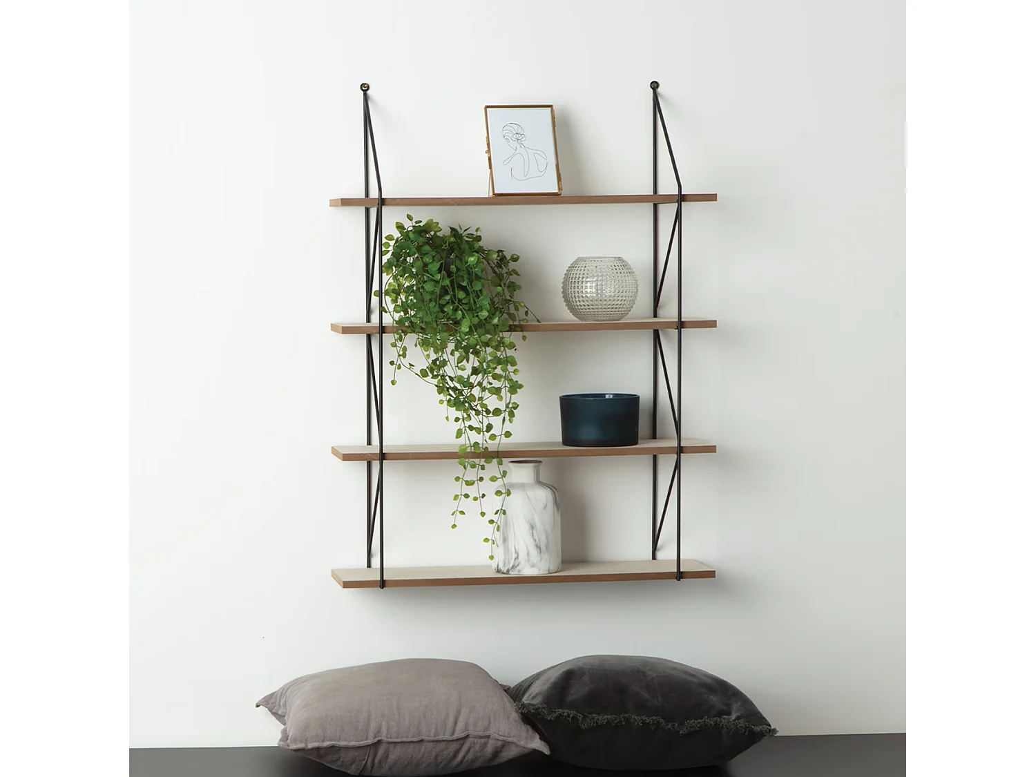 Estanterías murales industriales