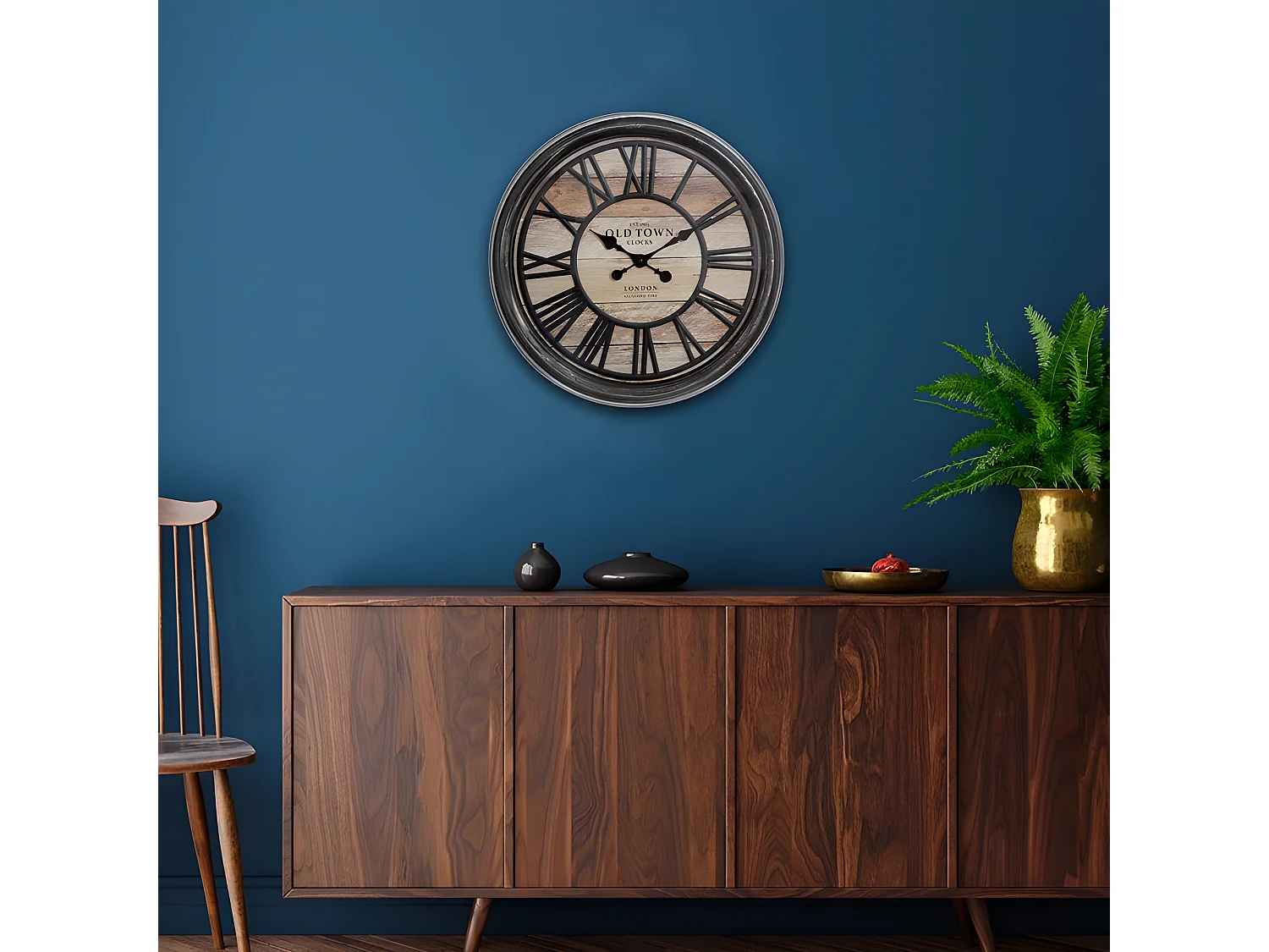 Pendule murale rétro industriel en relief D 50 cm