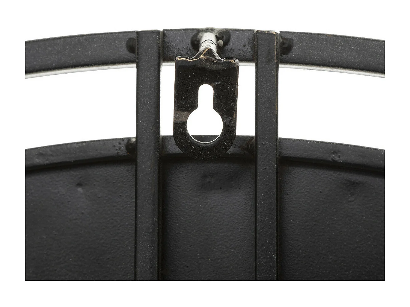 Grande Pendule murale en Métal Doré D 70 cm