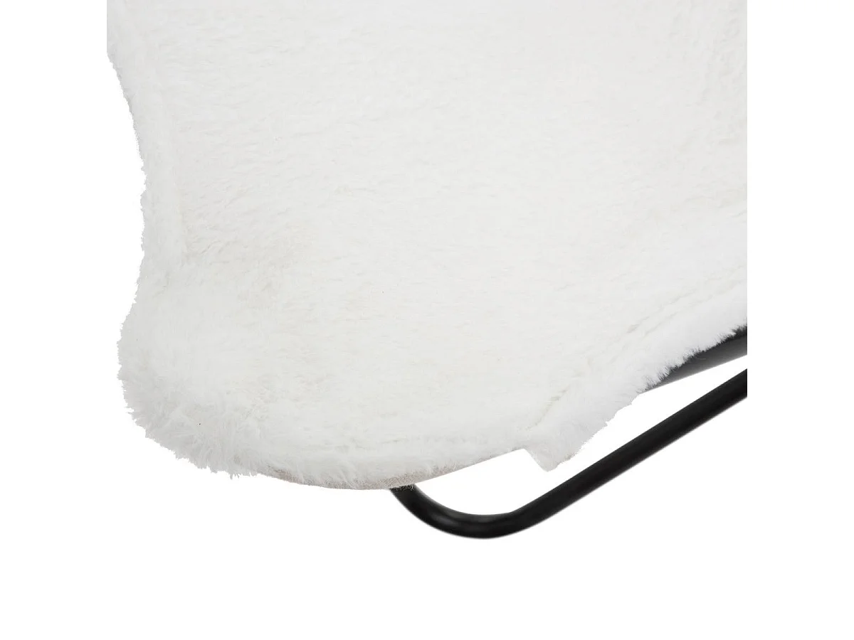 Fauteuil Papillon structure en métal et assise en Fourrure blanche
