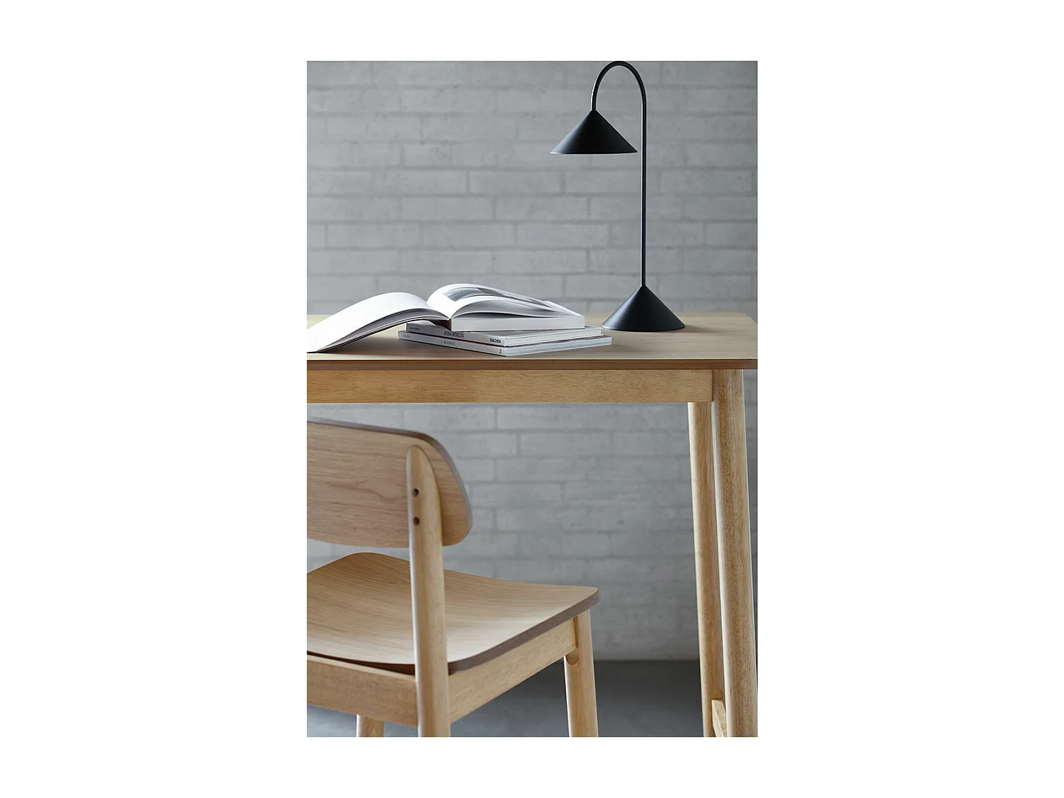 Barlow table de bar nature.