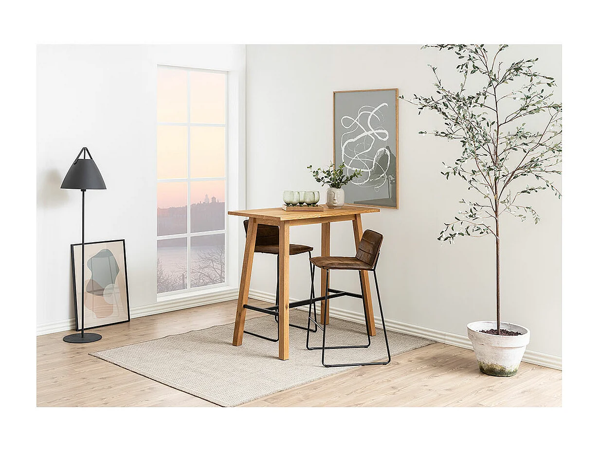 Chara table de bar nature.