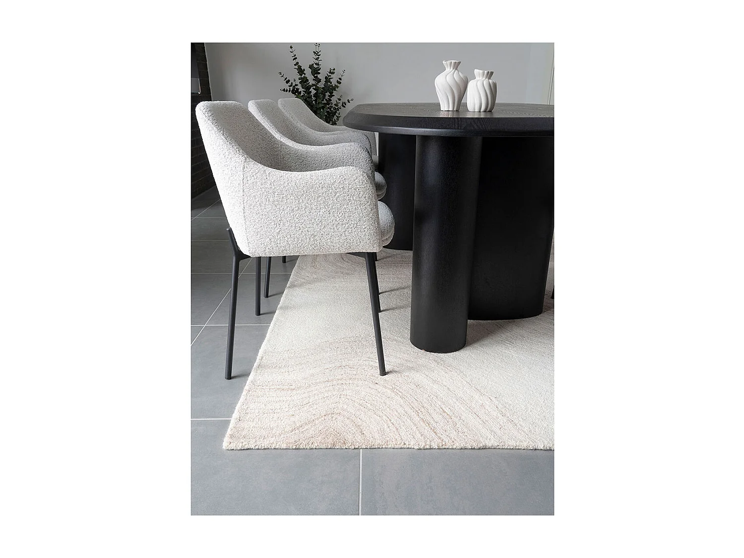 Surat tapis fait main, 160x230cm brun, blanc cassé.