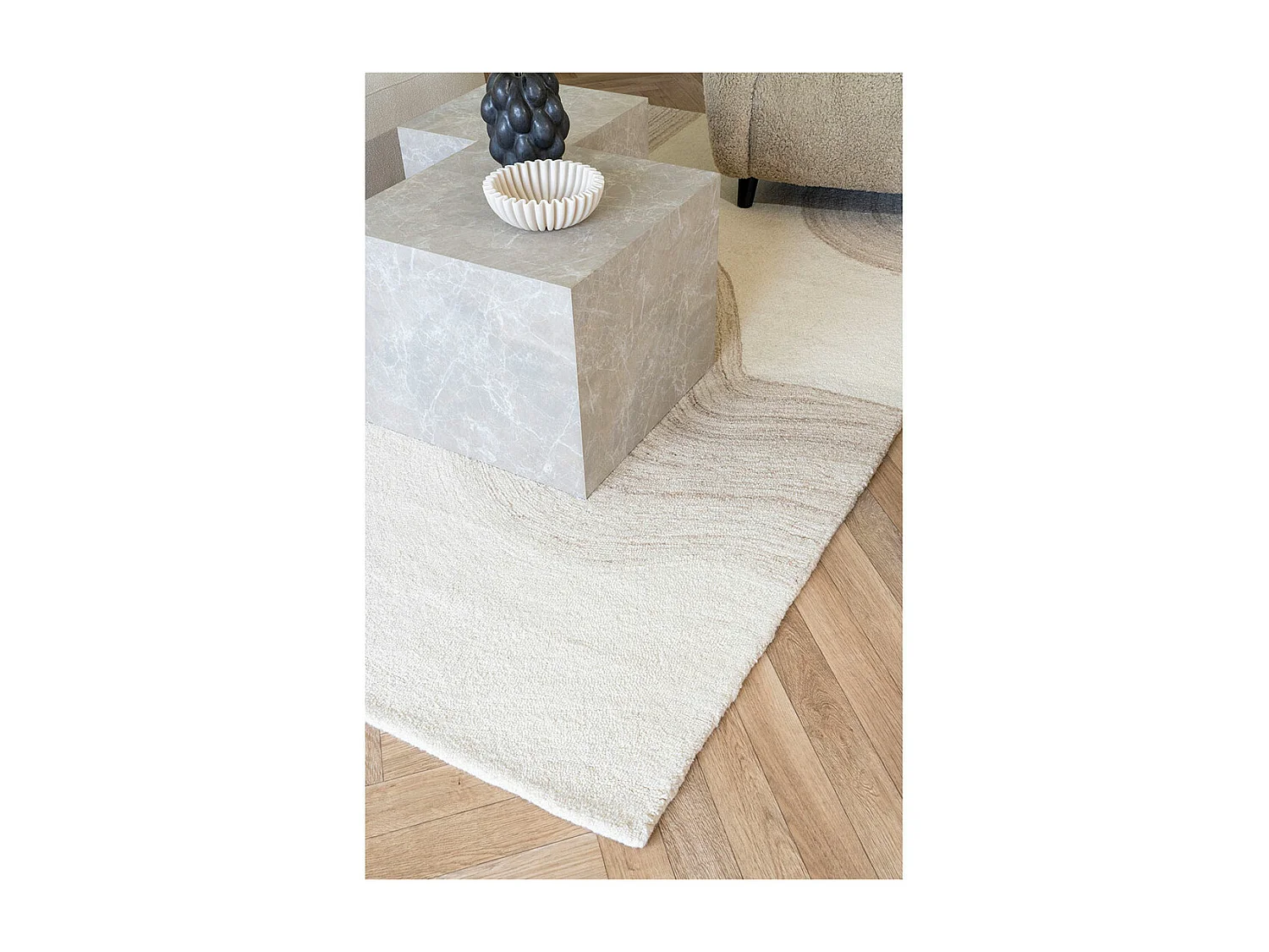 Surat tapis fait main, 160x230cm brun, blanc cassé.