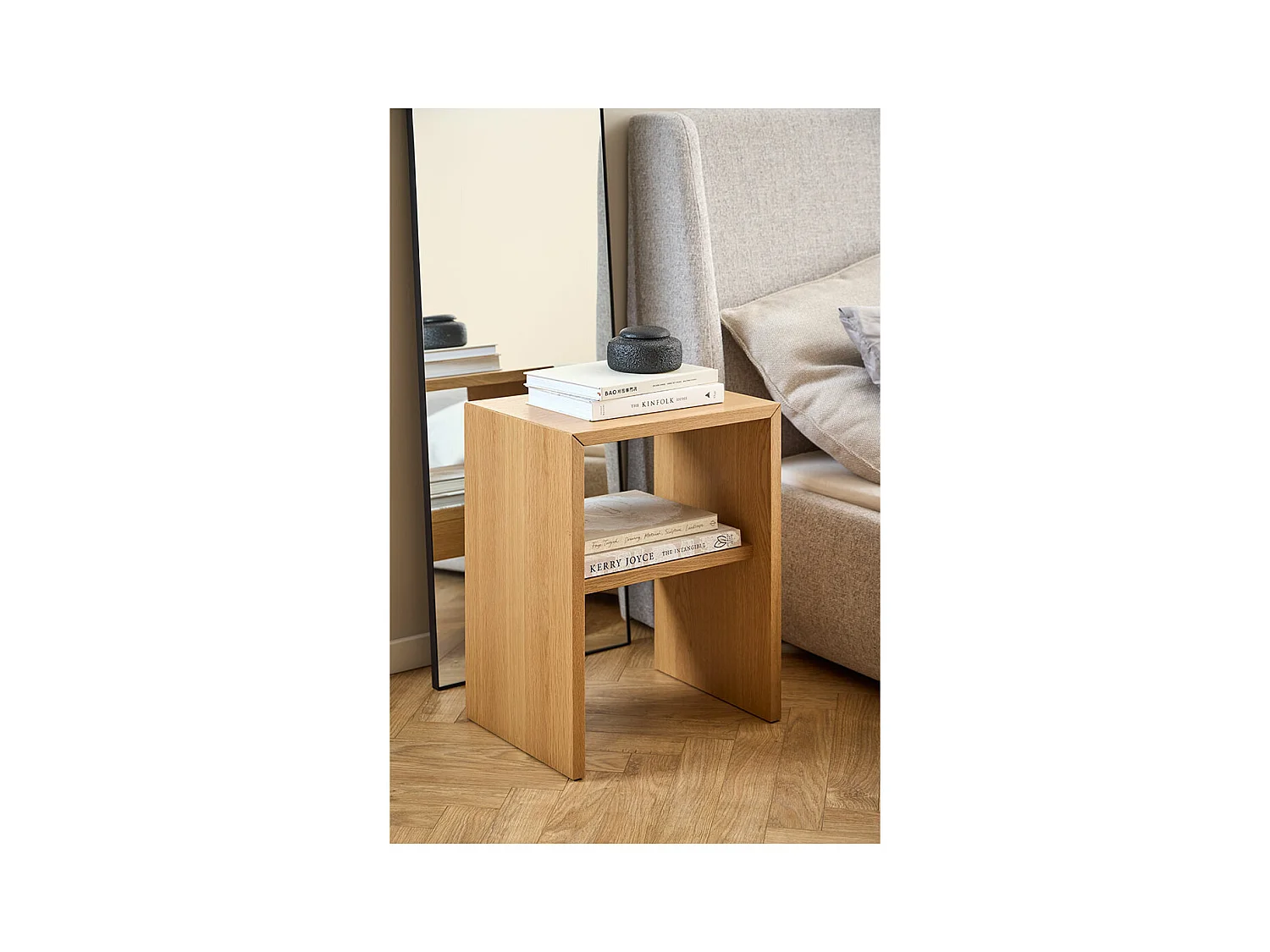 Arlon Nachttisch Natur.