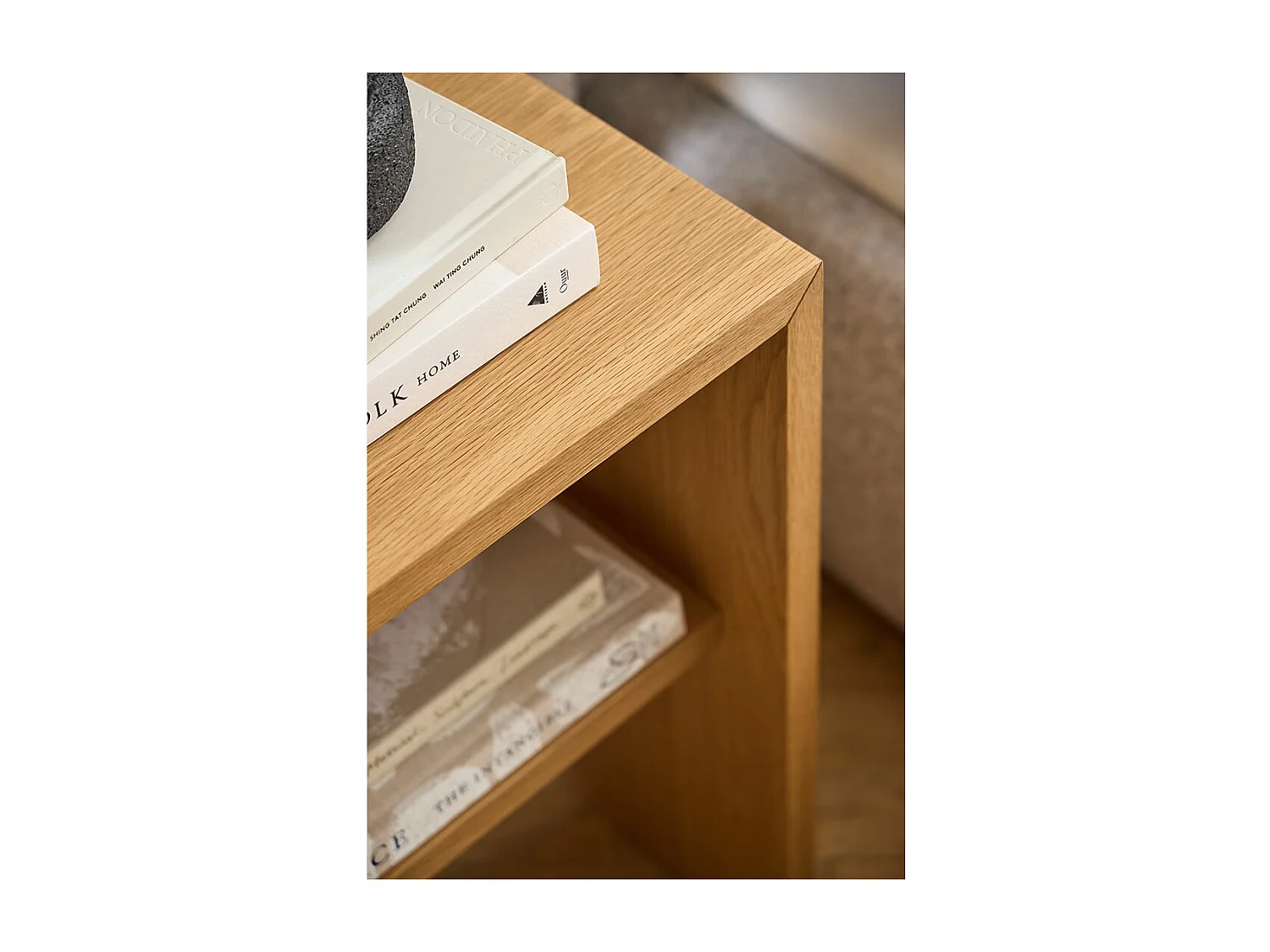 Arlon Nachttisch Natur.