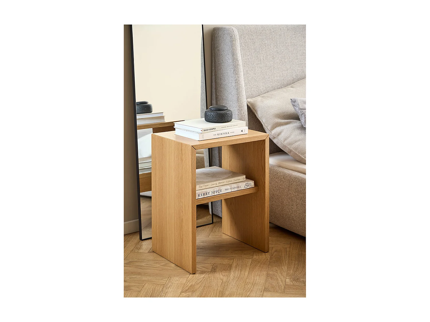 Arlon Nachttisch Natur.