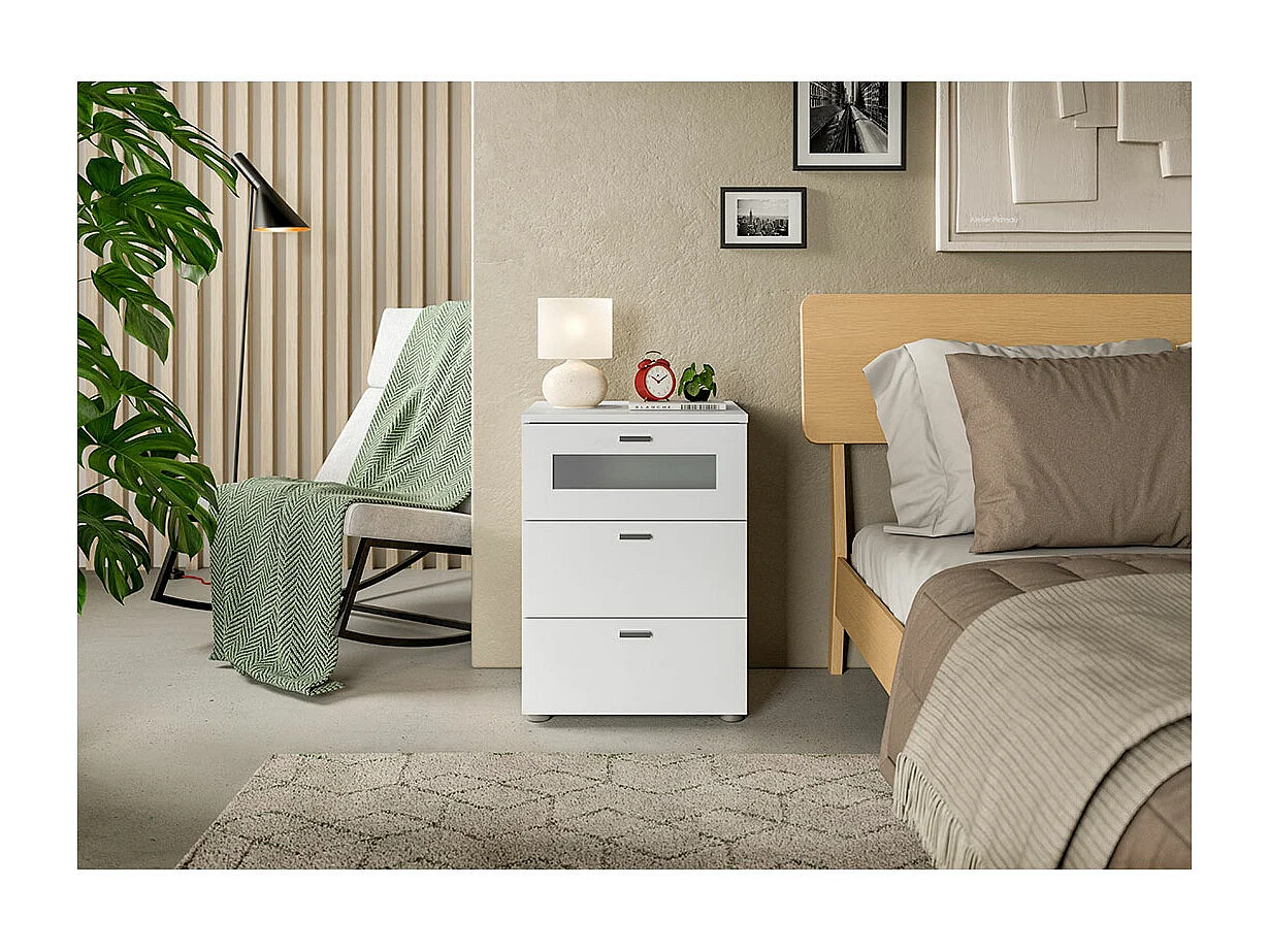 Xeno table de nuit 3 tiroirs blanc.