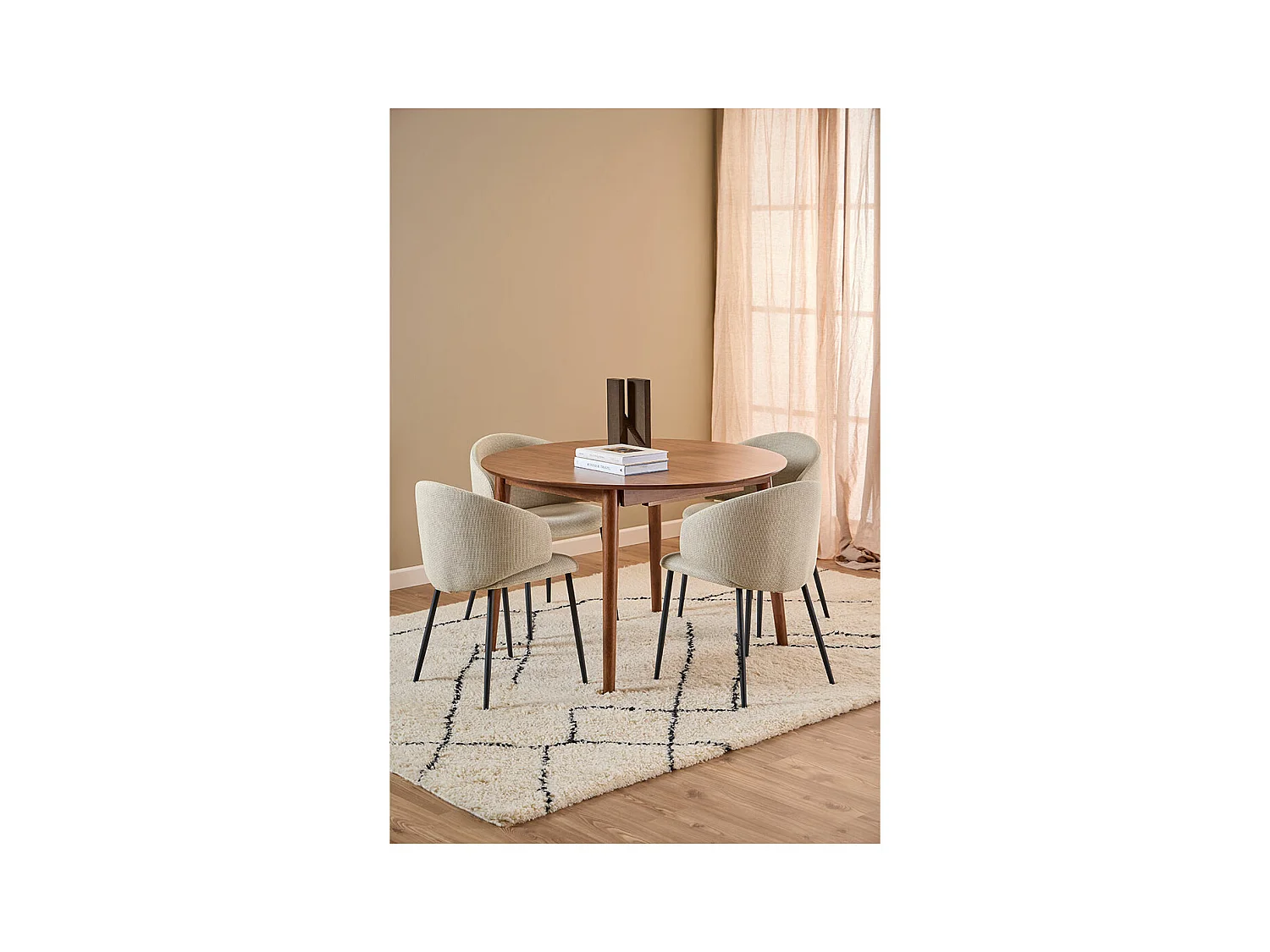 Montreux table de salle à manger Ø115/154 cm incluant 1 rallonge décor noyer.