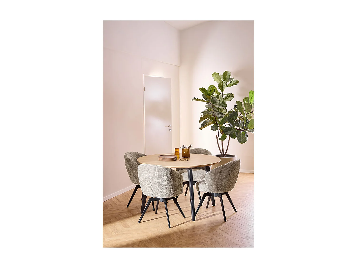 Cadiz Esstisch 120x120cm Natur.