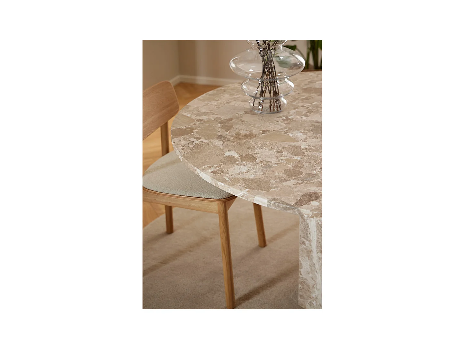 Naxos table de salle à manger 130x130cm marron.