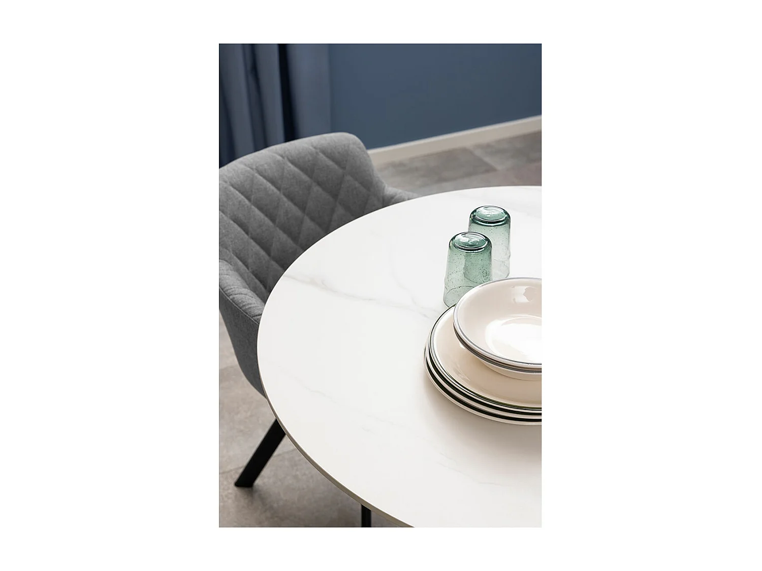 Malta table de salle à manger 90x90cm blanche.